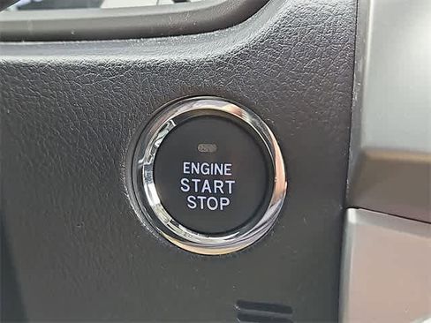 Used 2019 Toyota 4Runner Limited image 23