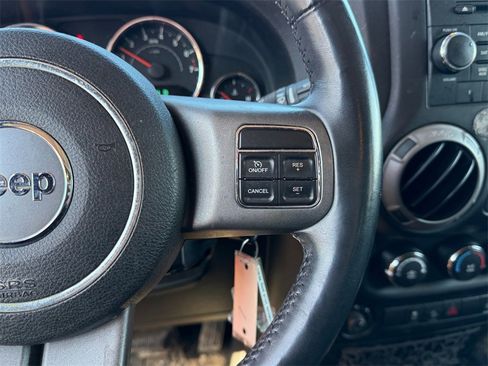 Certified 2016 Jeep Wrangler Unlimited Sport image 13