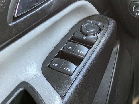 Used 2024 Chevrolet Equinox LT FWD image 22