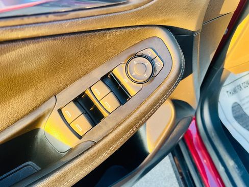 Used 2024 Buick Encore GX Sport Touring image 16