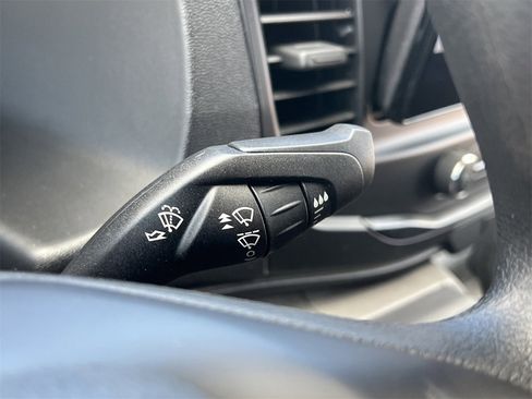 New 2026 Ford Transit 250 148 Medium Roof w/ Load Area Protection Package image 11