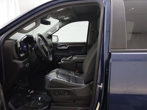 Used 2023 Chevrolet Silverado 1500 LT image 5