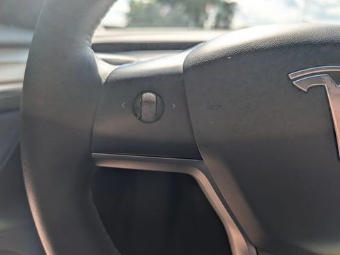 Used 2023 Tesla Model 3 Long Range AWD/4WD image 18