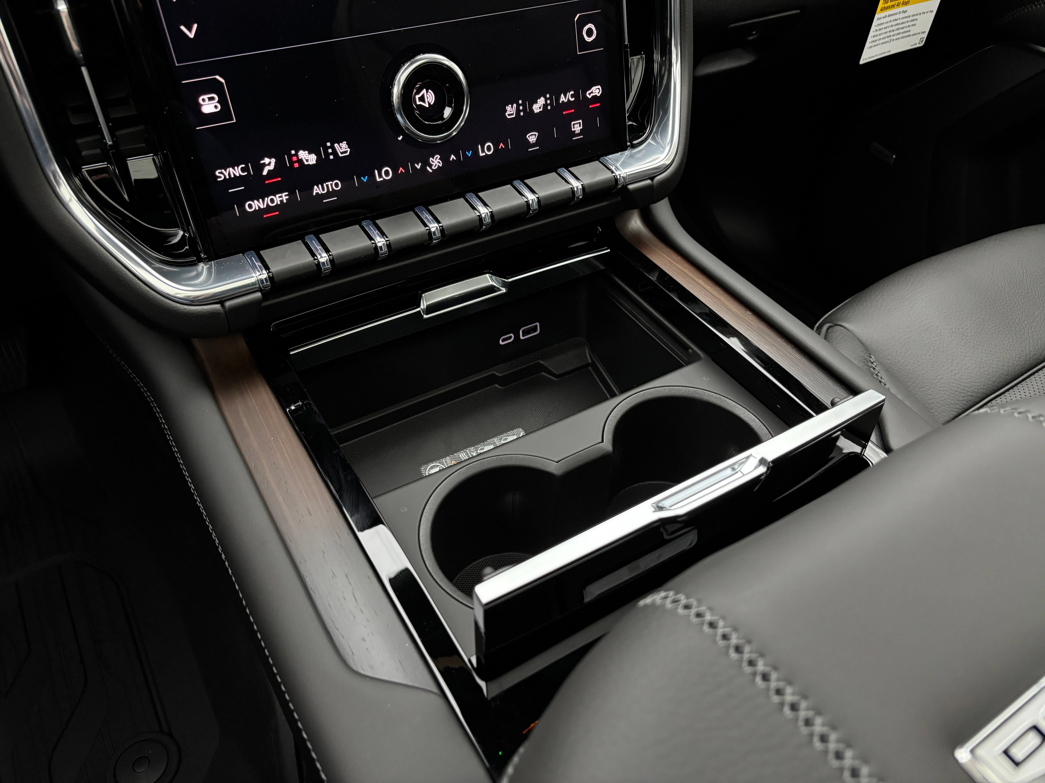 New 2026 GMC Yukon Denali AWD/4WD image 35