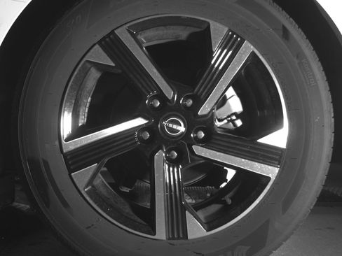 Used 2025 Nissan Sentra SV image 14