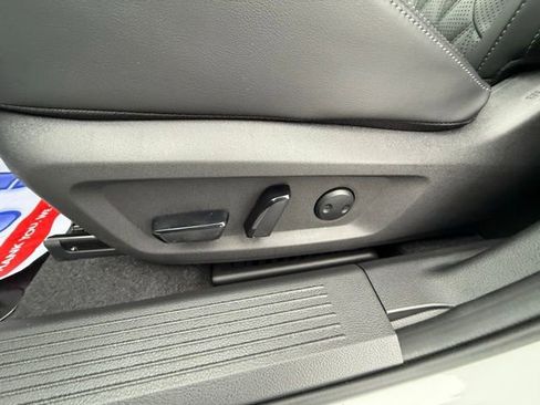 New 2026 Nissan Rogue Platinum w/ Platinum Premium Package image 13