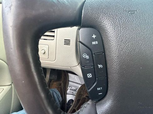 Used 2007 Buick Lucerne CXL w/ Luxury Package FWD image 17