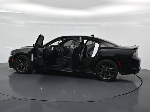 Used 2022 Dodge Charger R/T w/ Blacktop Package RWD image 40