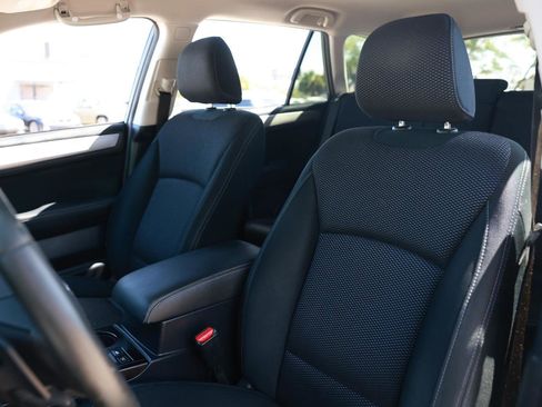 Used 2015 Subaru Outback 2.5i Premium image 6