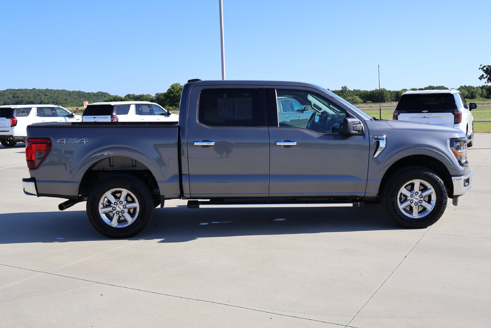 Used 2025 Ford F150 XLT w/ Equipment Group 301A Standard AWD/4WD image 7