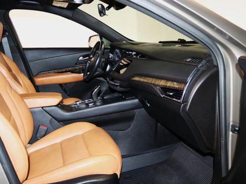 Used 2020 Cadillac XT4 Premium Luxury image 58