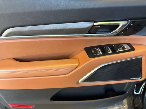 Certified 2025 Kia Telluride SX Prestige X-Line AWD/4WD image 13