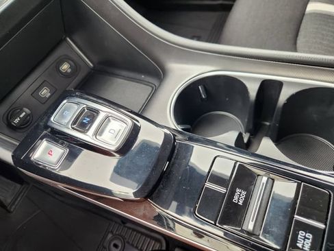 Used 2023 Hyundai Sonata SEL FWD image 19