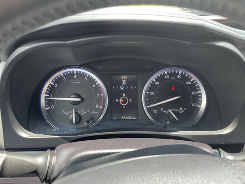 Used 2016 Toyota Highlander XLE FWD image 28