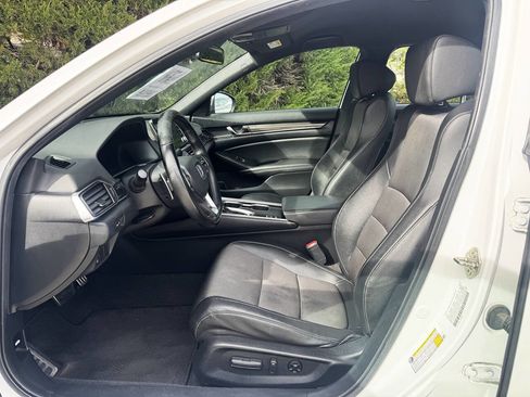 Used 2019 Honda Accord Sport image 10