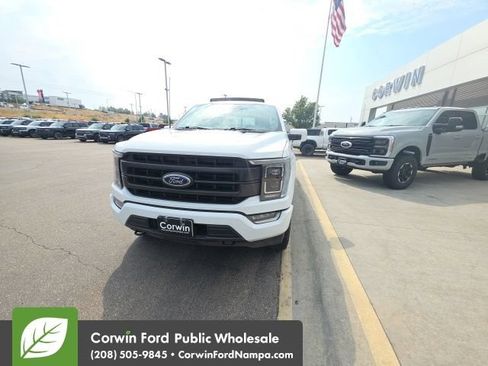 Used 2021 Ford F150 Lariat w/ Equipment Group 502A High AWD/4WD image 4