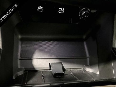 Certified 2025 Audi A6 e-tron Premium w/ Ultra Package AWD/4WD image 18