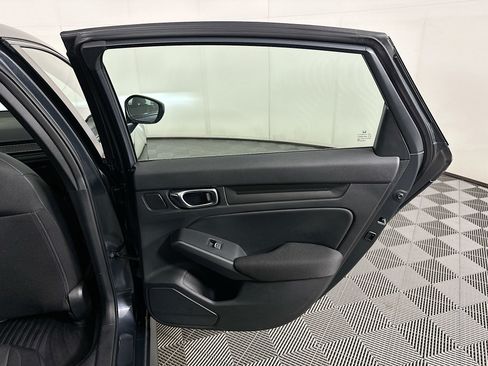 Used 2025 Honda Civic Sport image 28