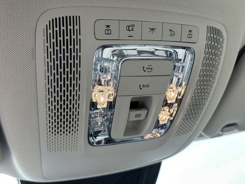 Certified 2023 Mercedes-Benz GLS 450 4MATIC image 34