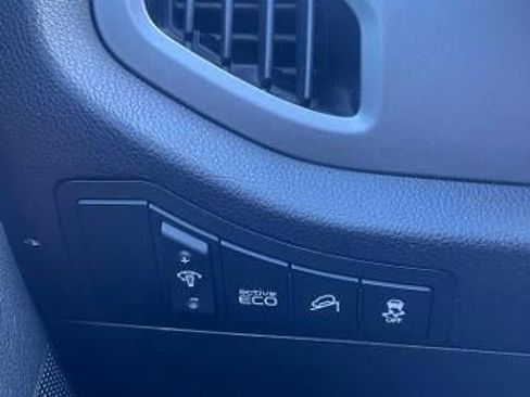 Used 2015 Kia Sportage LX image 6