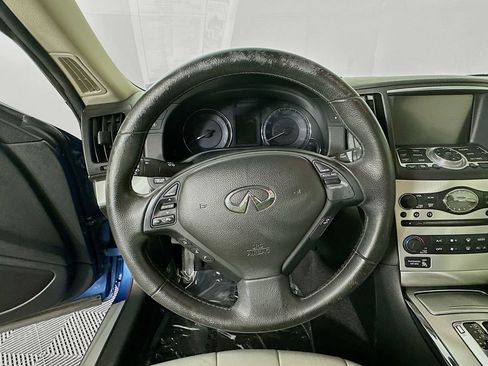 Used 2011 INFINITI G37 Convertible w/ Premium Pkg RWD image 16