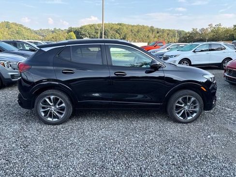 Used 2023 Buick Encore GX Select w/ Sport Touring Package AWD/4WD image 6