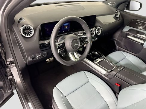 New 2026 Mercedes-Benz GLA 35 AMG 4MATIC image 10