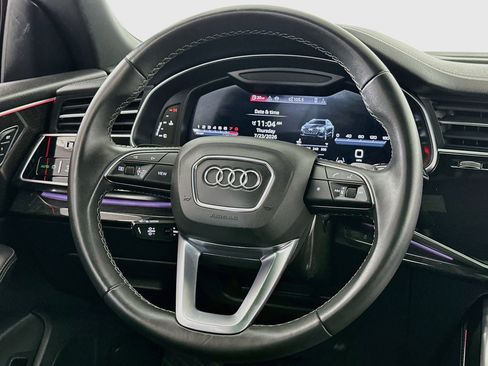 Used 2025 Audi Q8 Prestige w/ Prestige Package AWD/4WD image 8