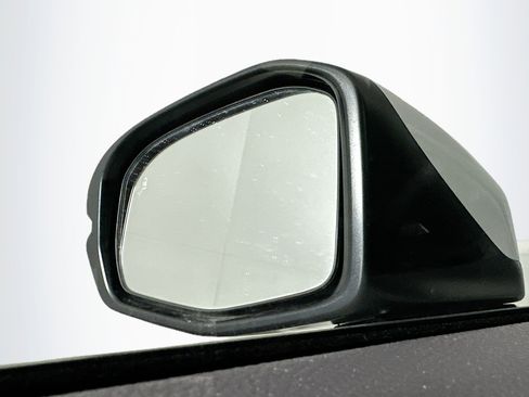 Used 2024 Honda CR-V EX image 16