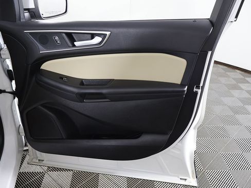 Used 2024 Ford Edge SEL w/ Convenience Package AWD/4WD image 24