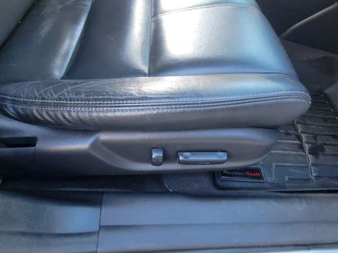 Used 2010 Honda Crosstour EX-L image 18