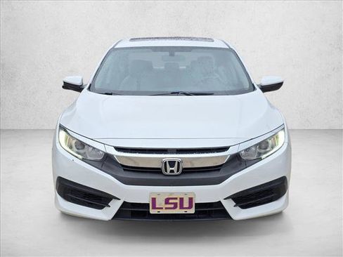 Used 2017 Honda Civic EX image 2