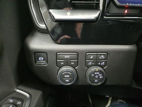 New 2026 Chevrolet Silverado 1500 LTZ w/ LTZ Convenience Package II image 19