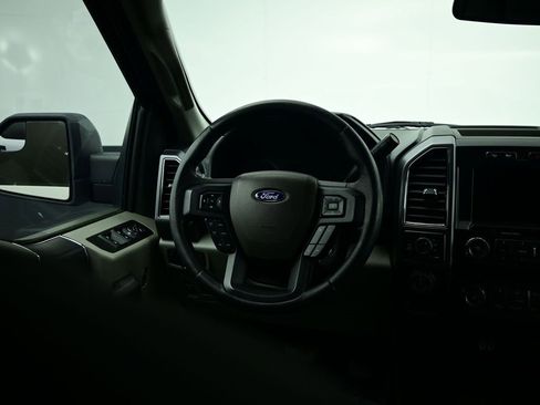 Used 2019 Ford F150 XLT w/ Equipment Group 301A Mid image 7