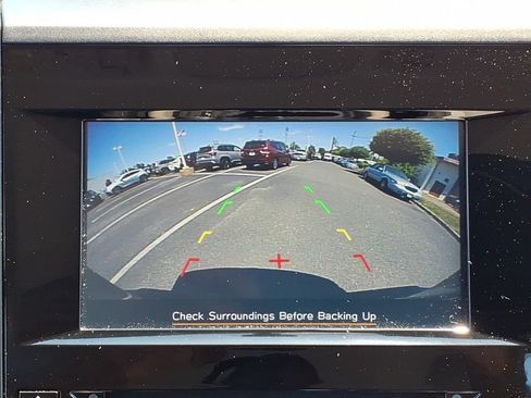 Used 2022 Subaru Forester AWD/4WD image 10