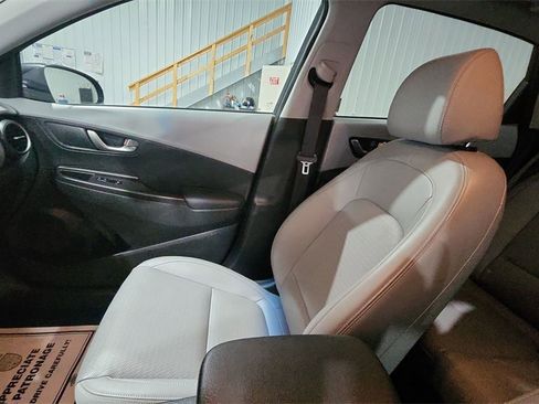 Used 2021 Hyundai Kona Ultimate image 11