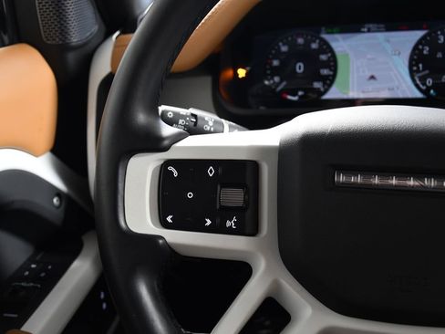 Used 2023 Land Rover Defender 110 S AWD/4WD image 29