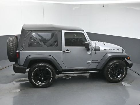 Used 2016 Jeep Wrangler Sport w/ Quick Order Package 24S AWD/4WD image 40
