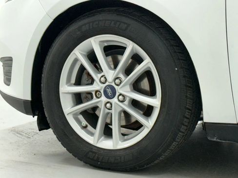 Used 2015 Ford Focus SE image 41