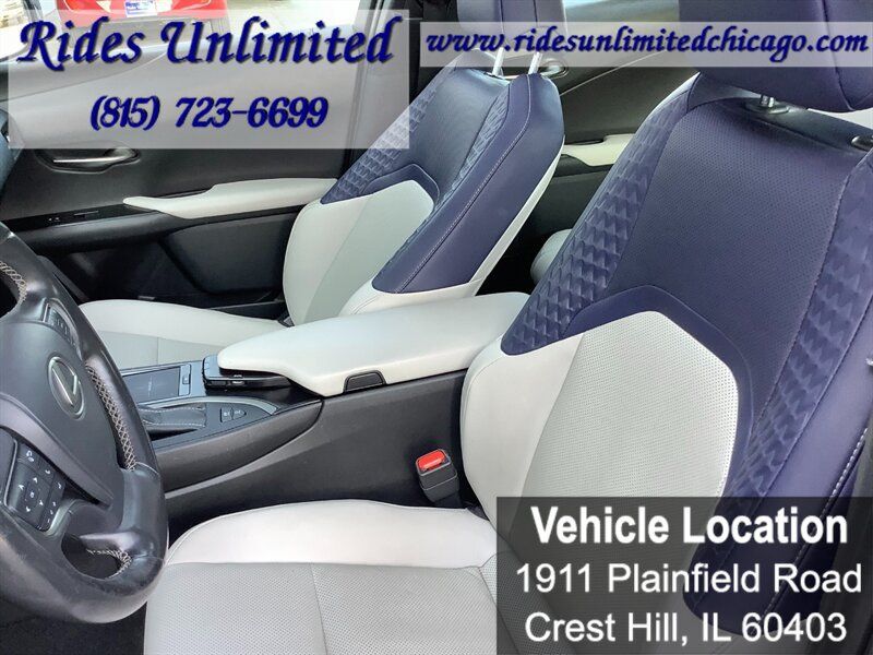 Used 2019 Lexus UX 250h w/ Premium Package AWD/4WD image 27
