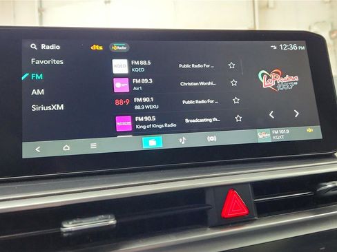 Used 2024 Kia Sorento S image 32