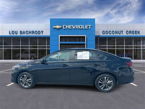 Used 2024 Kia Forte LXS image 5