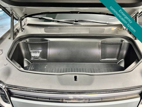 Used 2025 Rivian R1S Adventure AWD/4WD image 10