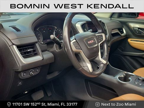 Used 2019 GMC Terrain SLT w/ Preferred Package image 8