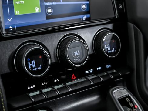 Used 2018 Jaguar F-TYPE 400 Sport image 28