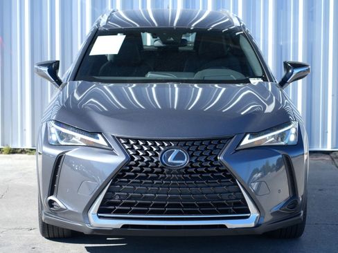 Used 2022 Lexus UX 200 image 45
