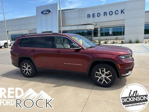 Used 2023 Jeep Grand Cherokee L Limited AWD/4WD image 1