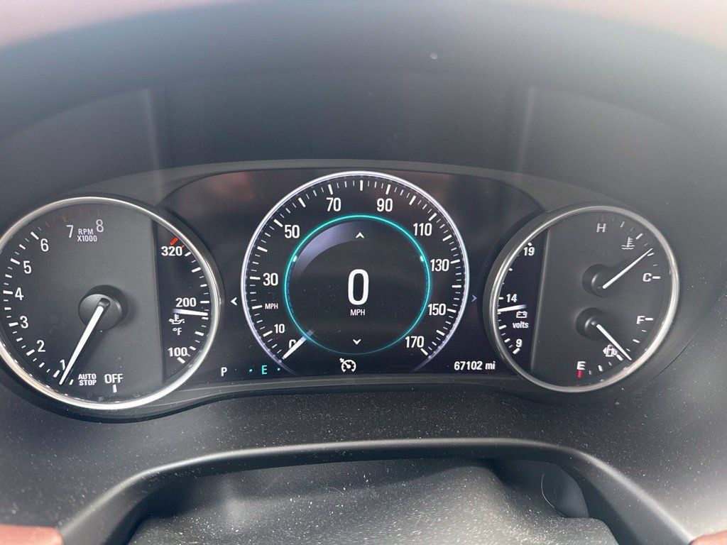 Used 2018 Buick Enclave Avenir w/ Avenir Technology Package AWD/4WD image 7