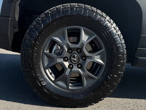 Used 2025 Lexus GX 550 AWD/4WD image 20