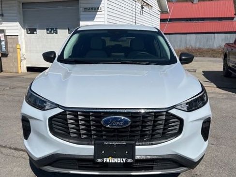 Used 2025 Ford Escape Active w/ Cold Weather Package AWD/4WD image 1